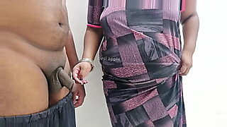 bokek-jevang-takut-kehilang-ibuk-tiri