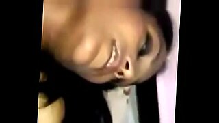 new-sxsy-baap-ne-apni-sgi-beti-ko-coda-hindi-com