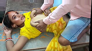 বতোল-দিয়ে-চুদাচুদি-বাংল