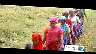 aunty-and-is-doughter