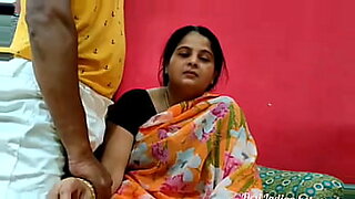 maa and beta sleeping chodai hindi