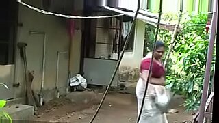 kerala aunty ass in saree