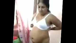 indian chubby aunty boobs drink
