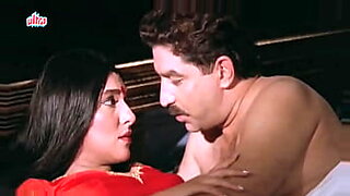 indian-wife-cheated-with-boss