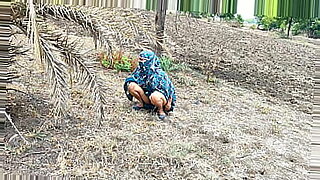 स-किसी-आंटी-या-भाभी-या_लड़क