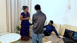 changing-room-hindi