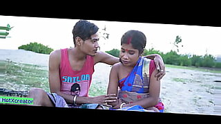 sister-and-barader-you-sona-dekhbo-bole