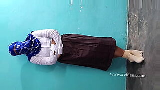 indian-boy-eat-the-girl-pussy