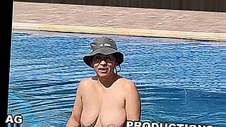 my friends hot mom in swimming pool