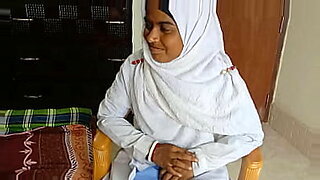 سكس-رجل-خليجي-جايب-لمراده-وحد-اسود-يميك