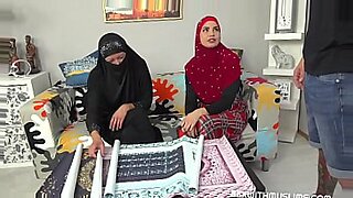 muslim son blackmailed mom and fuck