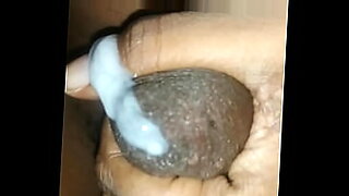fingering-in-hairy-pussy