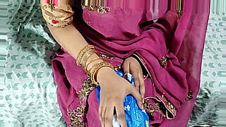 girl-showing-her