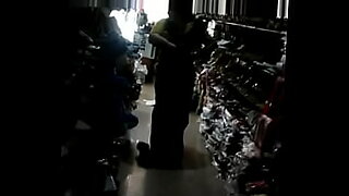 shop-lifters-getting-caught
