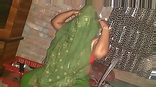 my-indian-aunty-never-show-me-her-pussy-but-i-captured-secretly
