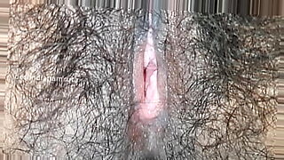 girl-solo-masterbating