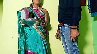 भारतीय-हीरोइन-सेक्सी-व्ह
