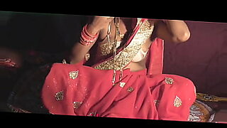 गर्म-माँ-गड़बड़-हो-जाता-है
