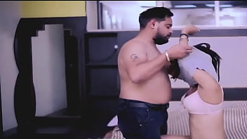 bhai ne raat ko behan ko jabardasti choda porn movie