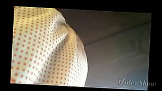 cewek-ditali-dan-dilepas-semua-baju-xxx