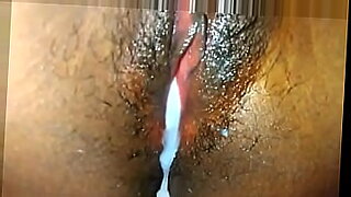 video-brondong-dengan-waria-cantik