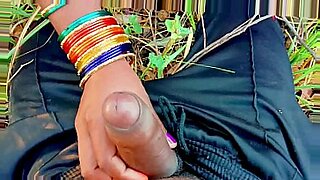 सिया-भाटी-सेक्सी-विडियो-ब
