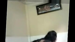 โดนผัวหลอกปิดตาแต่ให้เ