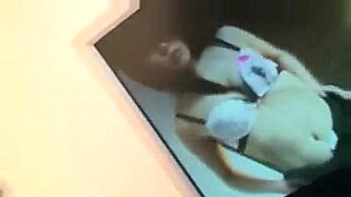 watching-his-wife-fucked-by-another-man