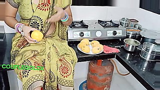 माँ-और-बेटा-फोकिंग-वीडियो