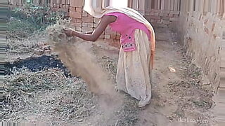 भोजपुरी-अक्षरा-सिंह-की-से
