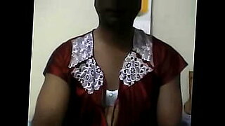 pinay-teen-video-call-porn-bago-matulog-finger