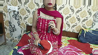 bhabhi-ji-aap-bhut-jaksh-hai