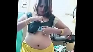 shilpa bhabhi in saree sex riding on top video