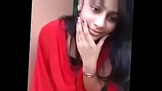 indian village girl pissing toilet wc
