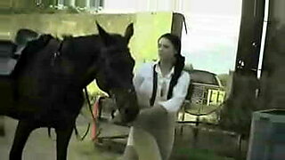 horse girl xexxxxx