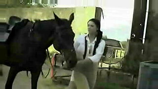 horse karine and natalia