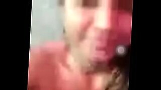 pakistani-stage-celebrate-afreen-khan-sax