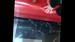 sister and bro fuck while parents outside room