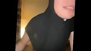 gesek-kontol-ke-sisu