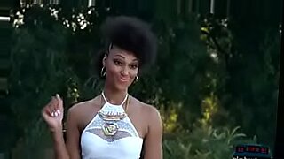 sunny leone ansunny leone fucked by black guyd her friend both fucking video