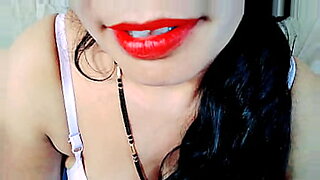 एनिमल-और-गर्ल-डोगी-स्टाईल