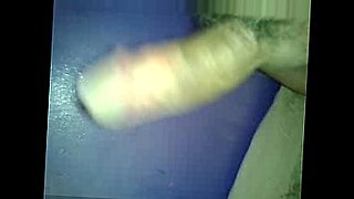 gambar cw anak sekolah smp mandi telanjang memek mulusyutub