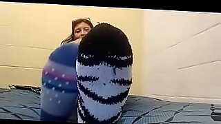 amateur homemade porn mature milf masturbation and orgasm cum with vibrator on webcam homemade