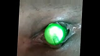 بزدن-بکارت-باکره-پاره-شدن-پرده-و-خون-اوم