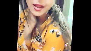 wearing-a-lungi