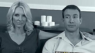 xvideo mom to son fuck