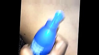 girl-has-orgasm-while-sucking-cock