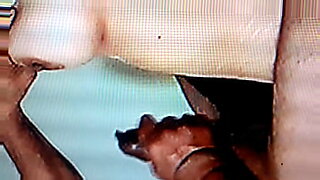 hidden-cam-massage-wife