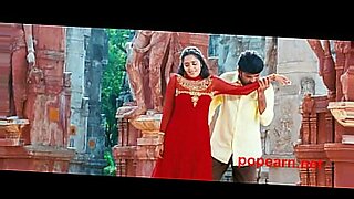 akresta-dance-performance-bhojpuri-song