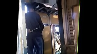 fuck-girl-with-bicker